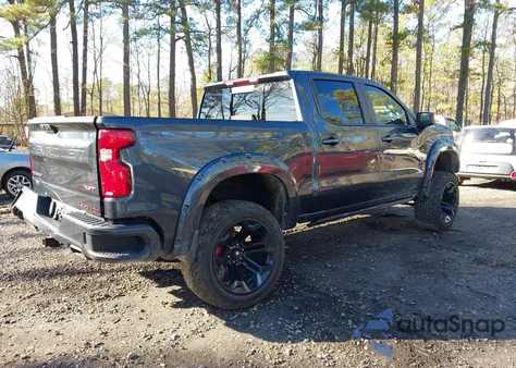 2021 Chevrolet Silverado 1500 4Wd Short Bed Rst z USA, uszkodzony, nr VIN 1GCUYEEL9MZ380435